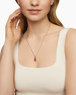 Petrvs® Bee Amulet 18K Yellow Gold with Carnelian and Diamonds, 15mm