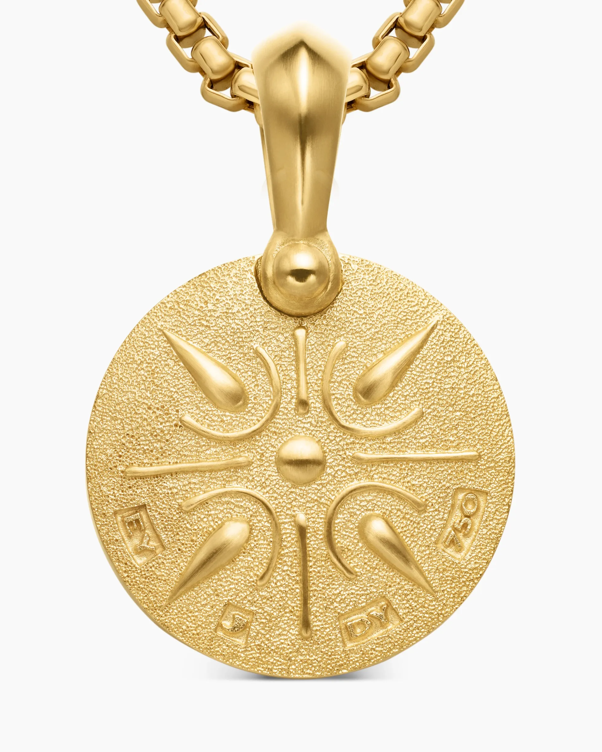 Petrvs® Lion Amulet 18K Yellow Gold, 19.3mm