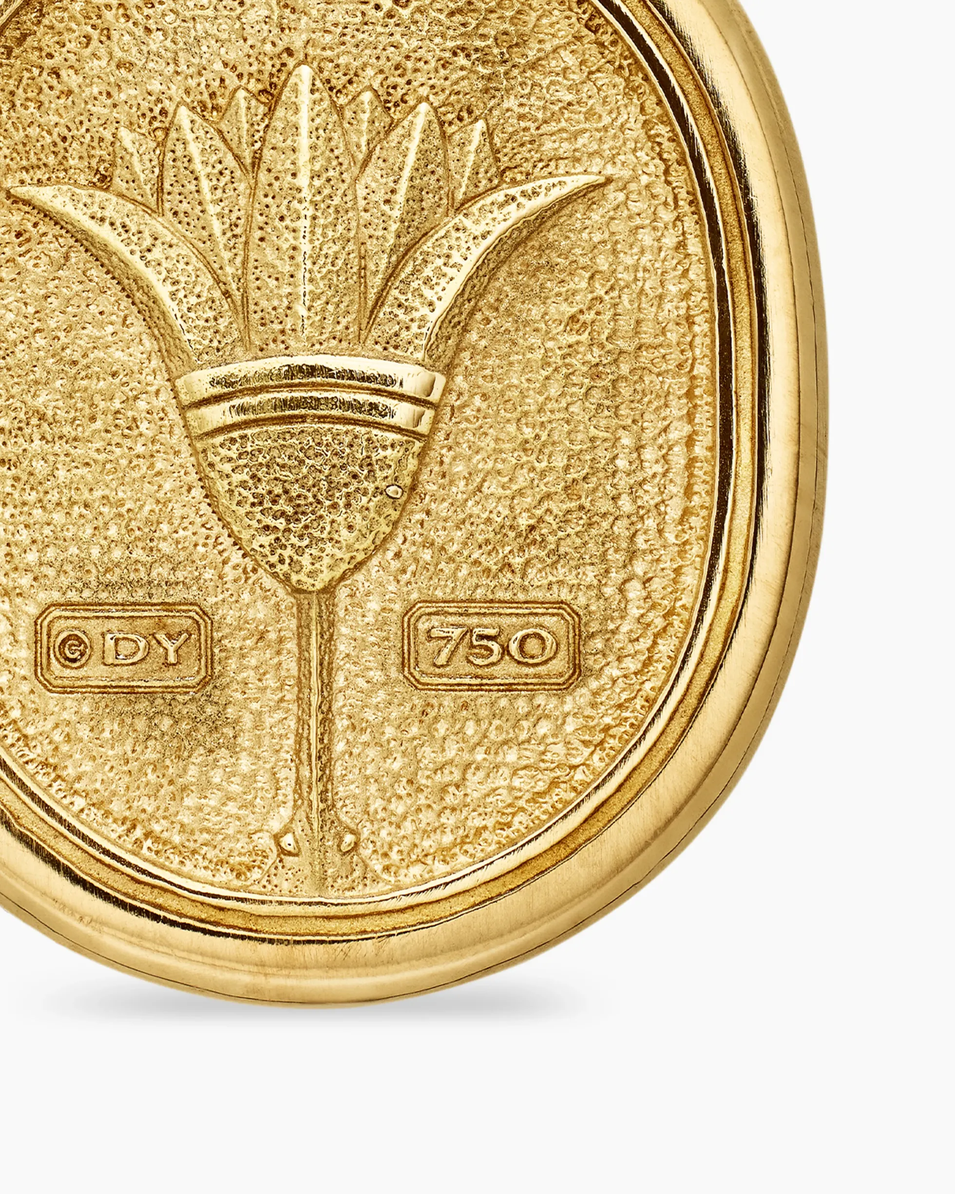 Petrvs® Scarab Amulet 18K Yellow Gold, 24mm