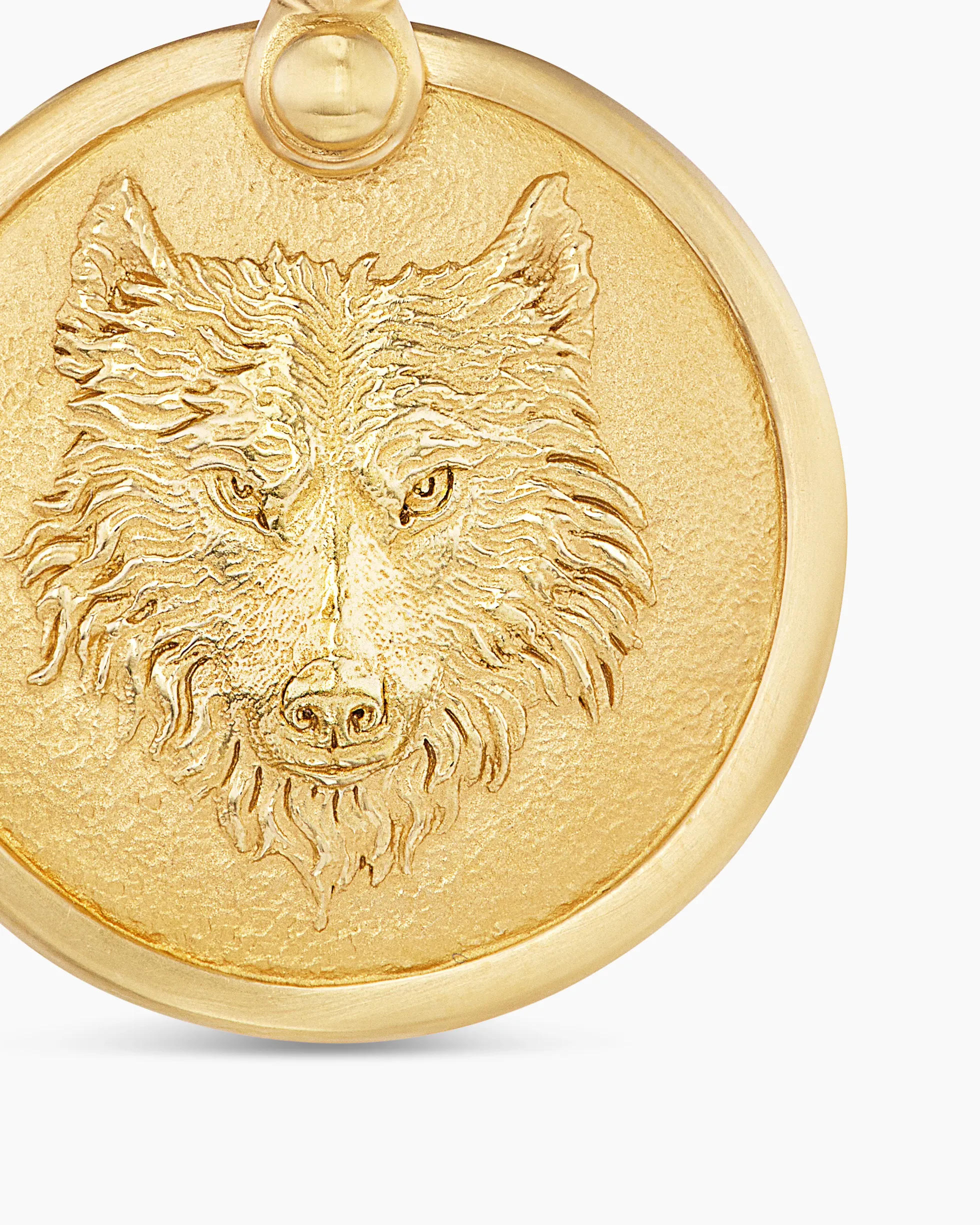 Petrvs® Wolf Amulet 18K Yellow Gold, 21mm