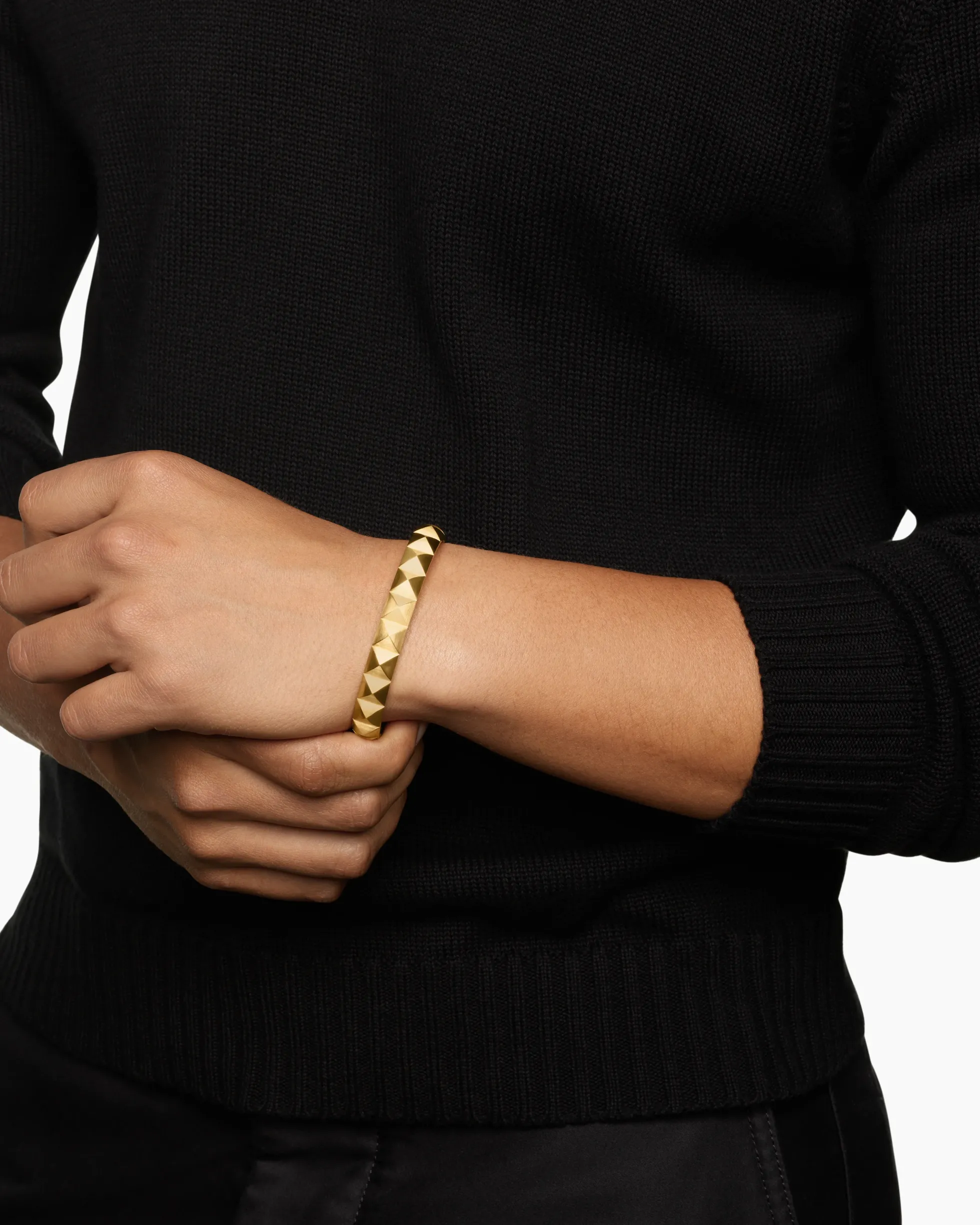 Pyramid Cuff Bracelet 18K Yellow Gold, 9.3mm