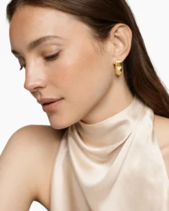 Pyramid Hoop Earrings 18K Yellow Gold, 23.9mm