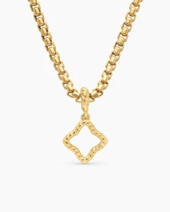 Quatrefoil Amulet 18K Yellow Gold with Diamonds, 11mm