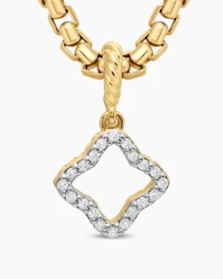 Quatrefoil Amulet 18K Yellow Gold with Diamonds, 11mm