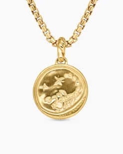 Scorpio Amulet 18K Yellow Gold with Diamonds, 19mm