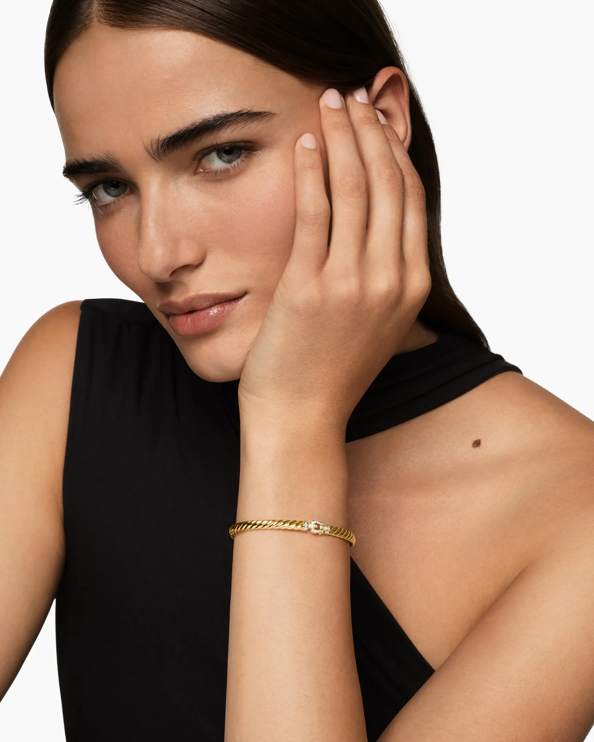 Sculpted Cable Buckle Bracelet 18K Yellow Gold with Diamonds, 4.6mm