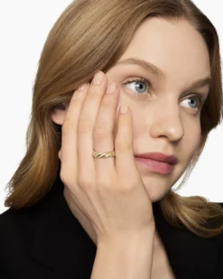 Sculpted Cable Flex Band Ring 18K Yellow Gold with Diamonds, 5mm