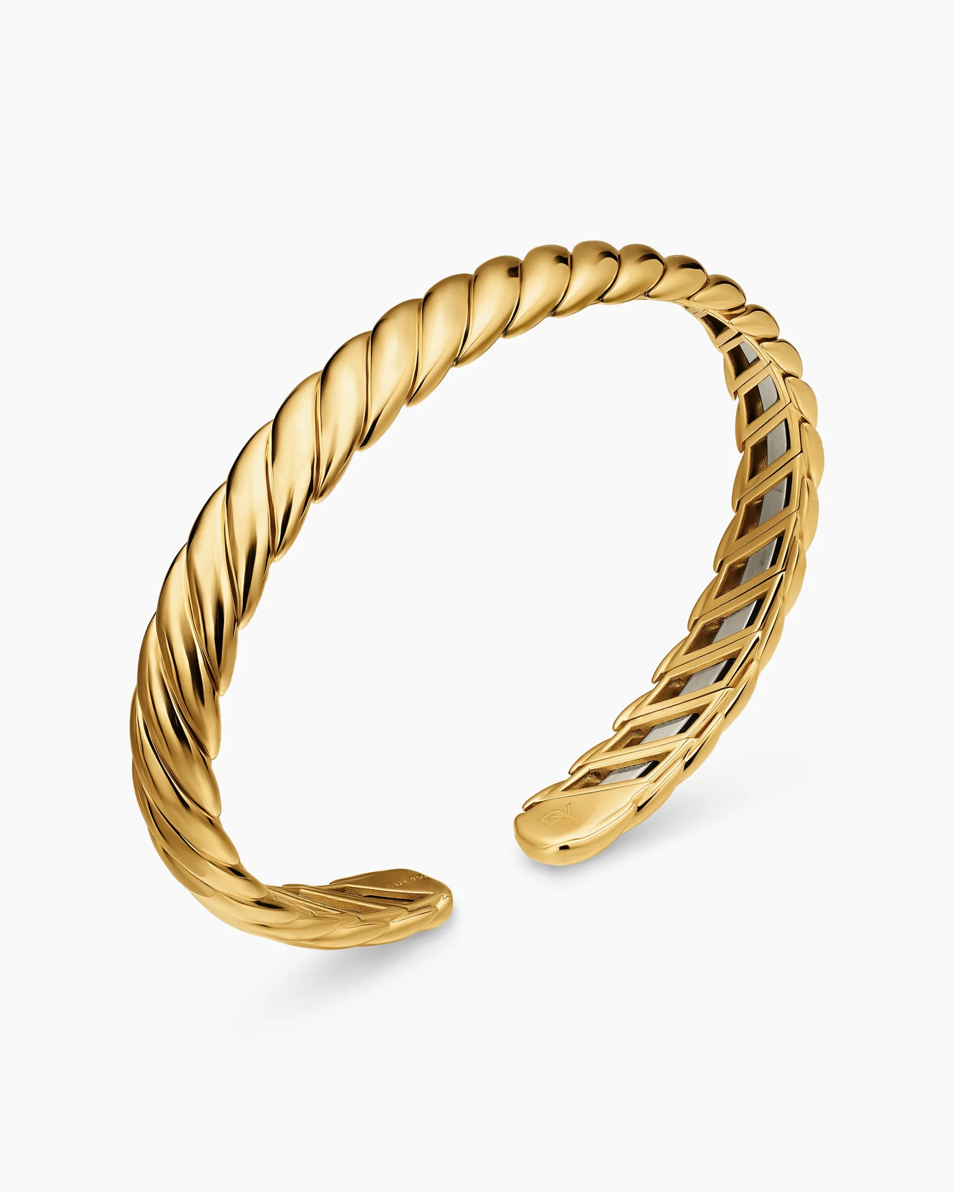 Sculpted Cable Flex Bracelet 18K Yellow Gold, 7.5mm