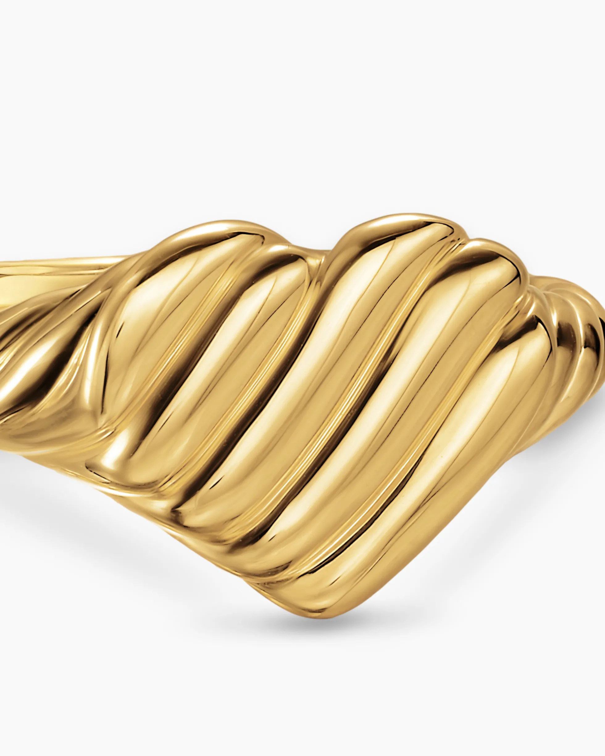 Sculpted Cable Heart Pinky Ring 18K Yellow Gold, 9mm