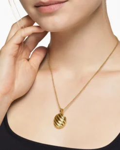 Sculpted Cable Locket 18K Yellow Gold, 24mm