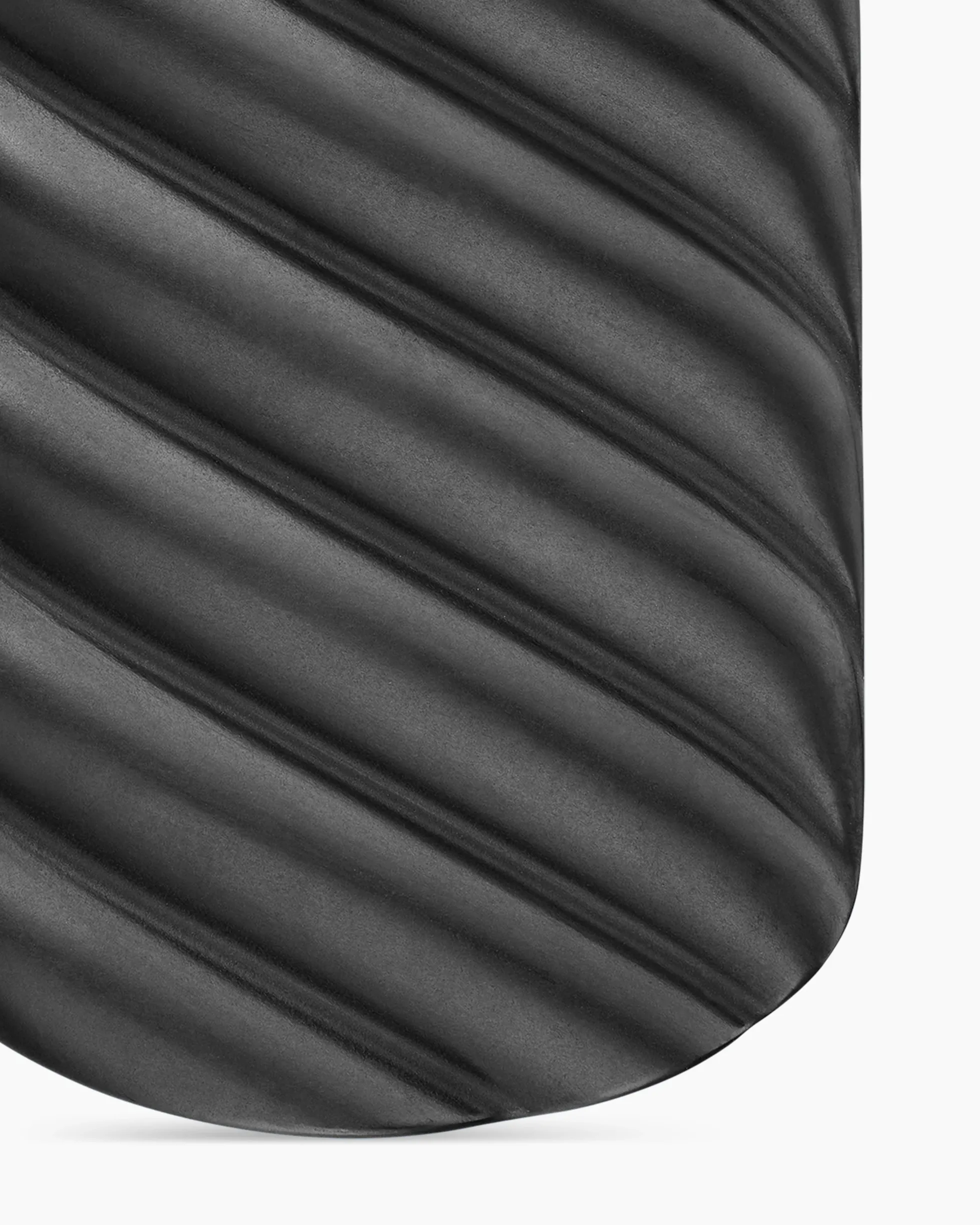 Sculpted Cable Tag Black Titanium, 42mm