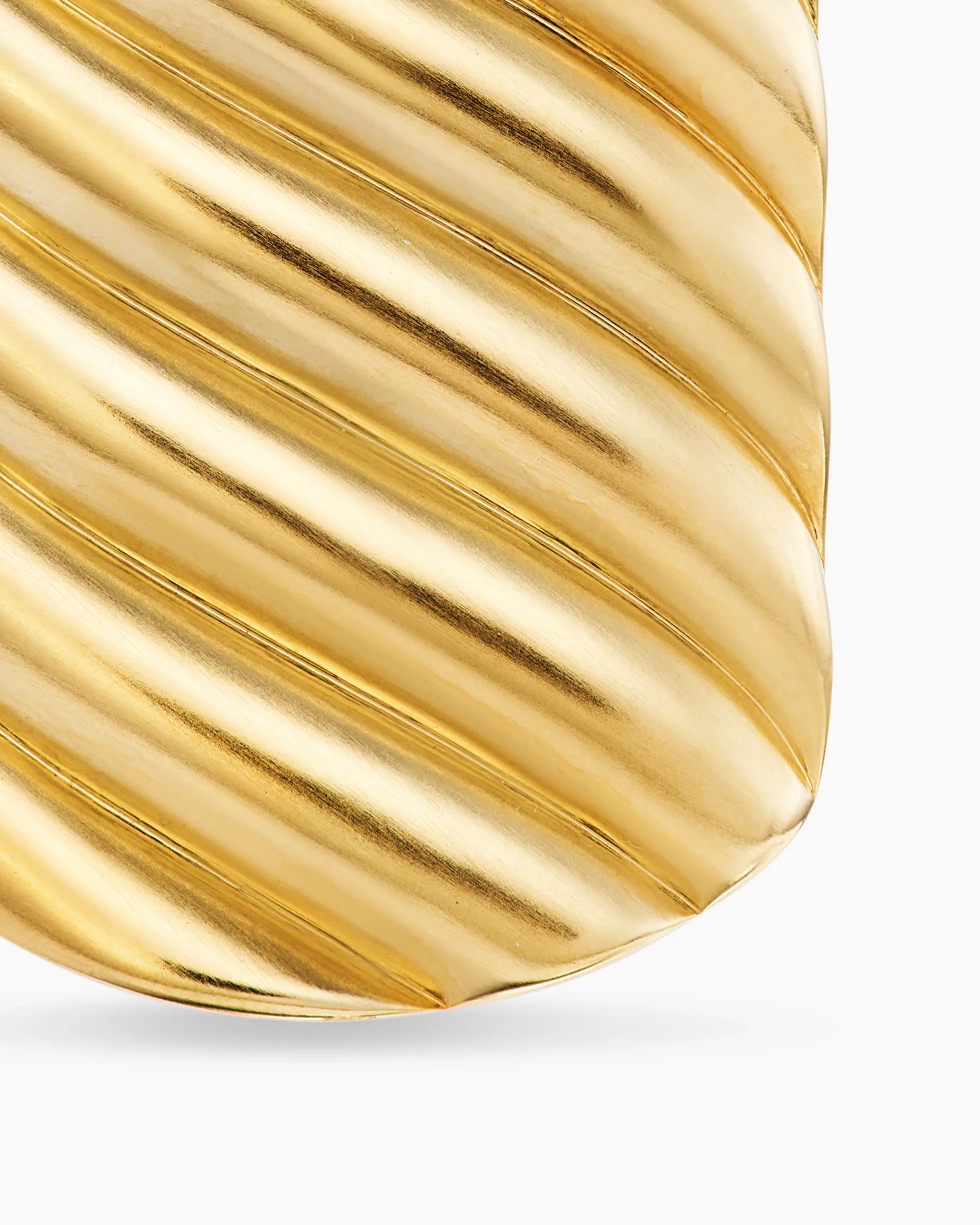 Sculpted Cable Tag 18K Yellow Gold, 35mm