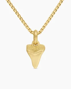 Shark Tooth Amulet 18K Yellow Gold, 17mm
