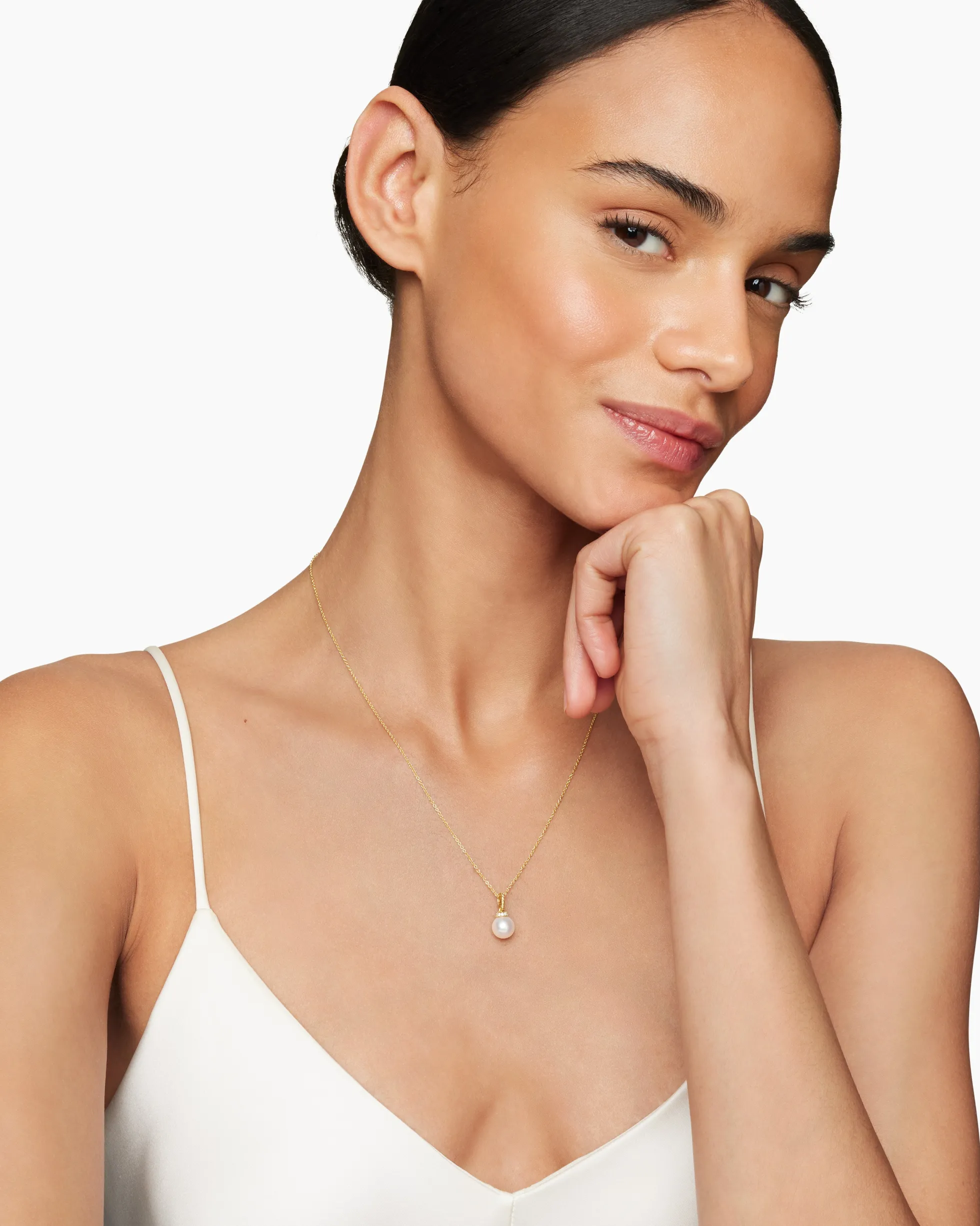 Solari Pendant Necklace 18K Yellow Gold with Pearl and Diamonds, 8mm