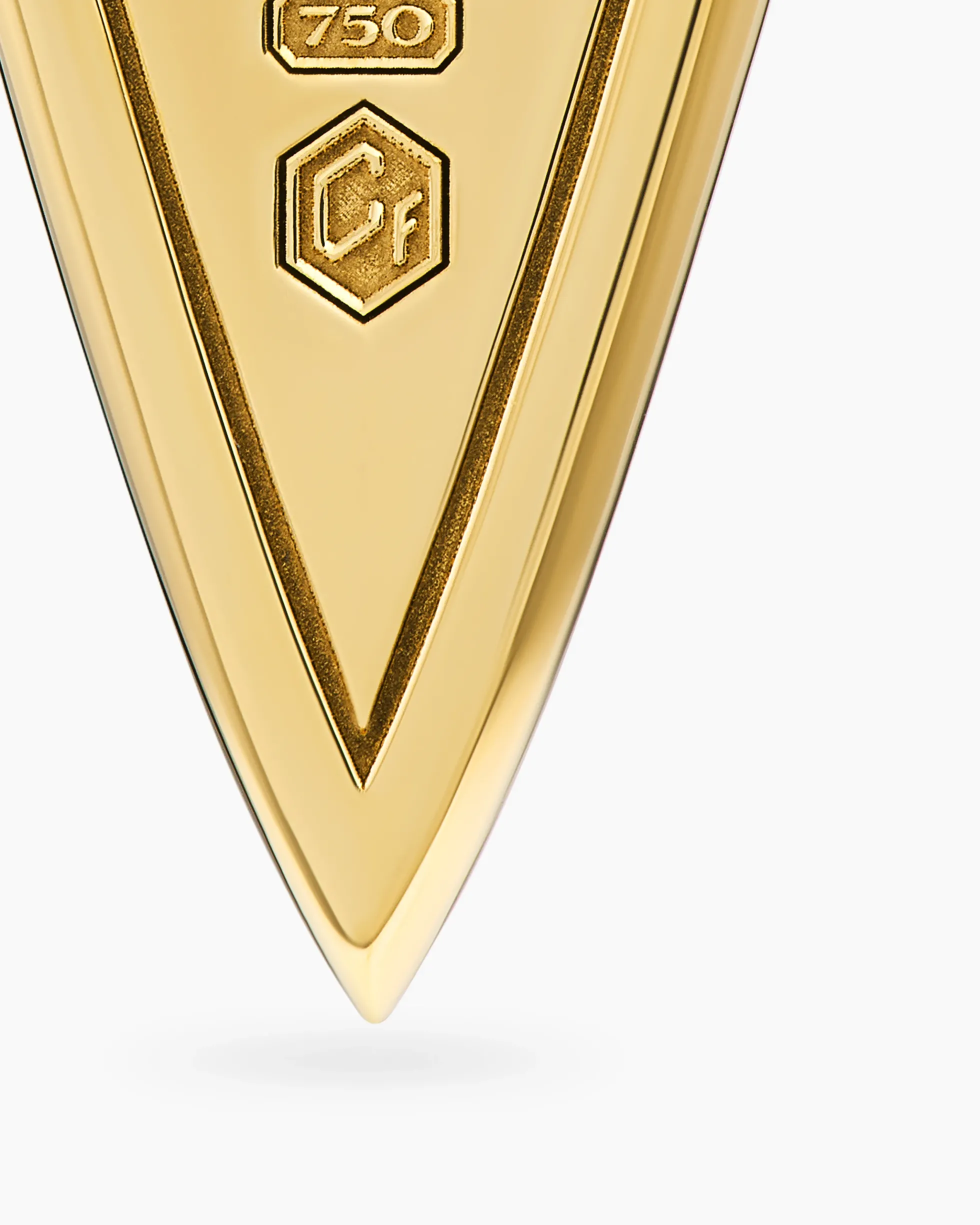 Spearpoint Amulet 18K Yellow Gold with Forged Carbon, 27mm