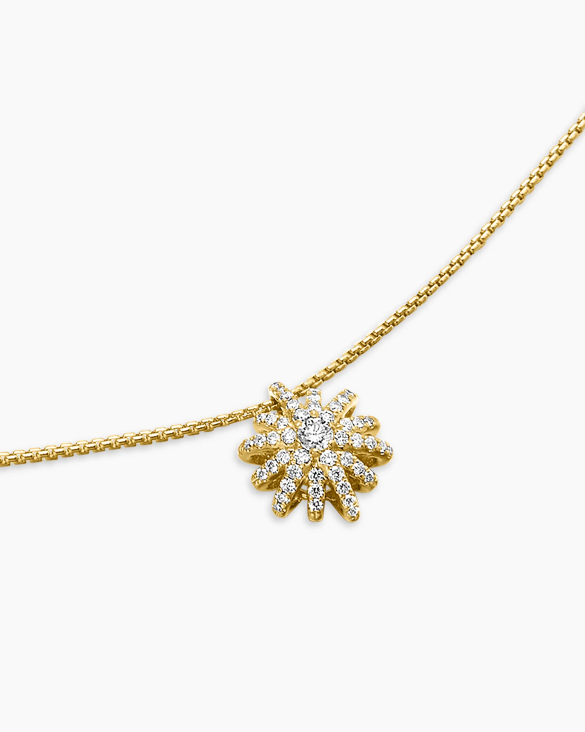 Starburst Pendant Necklace 18K Yellow Gold with Diamonds, 11mm