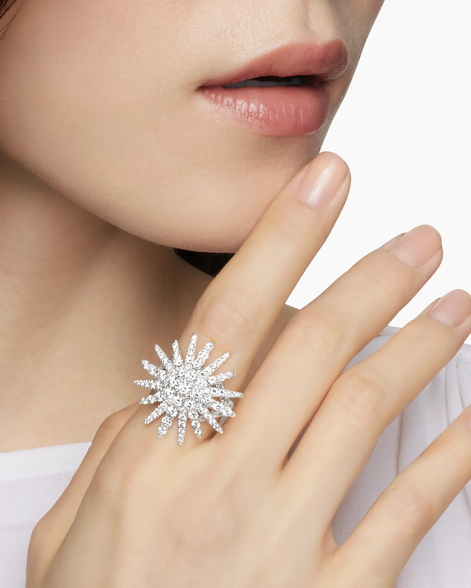 Starburst Ring 18K White Gold with Diamonds, 28mm