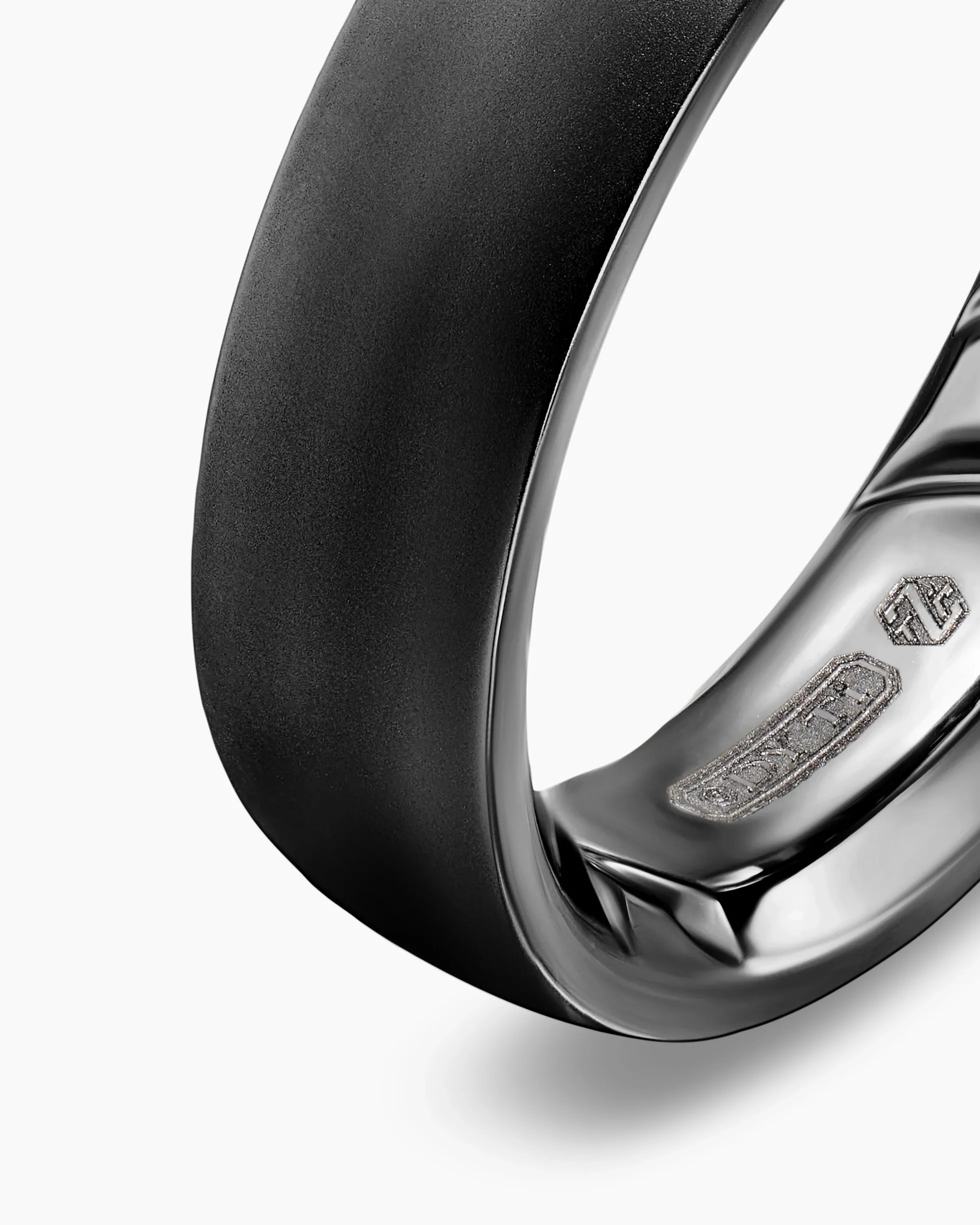 Streamline® Band Ring Black Titanium, 6.2mm