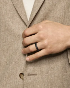 Streamline® Band Ring 18K Rose Gold with Forged Carbon, 6mm