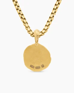 Taurus Amulet 18K Yellow Gold, 17mm