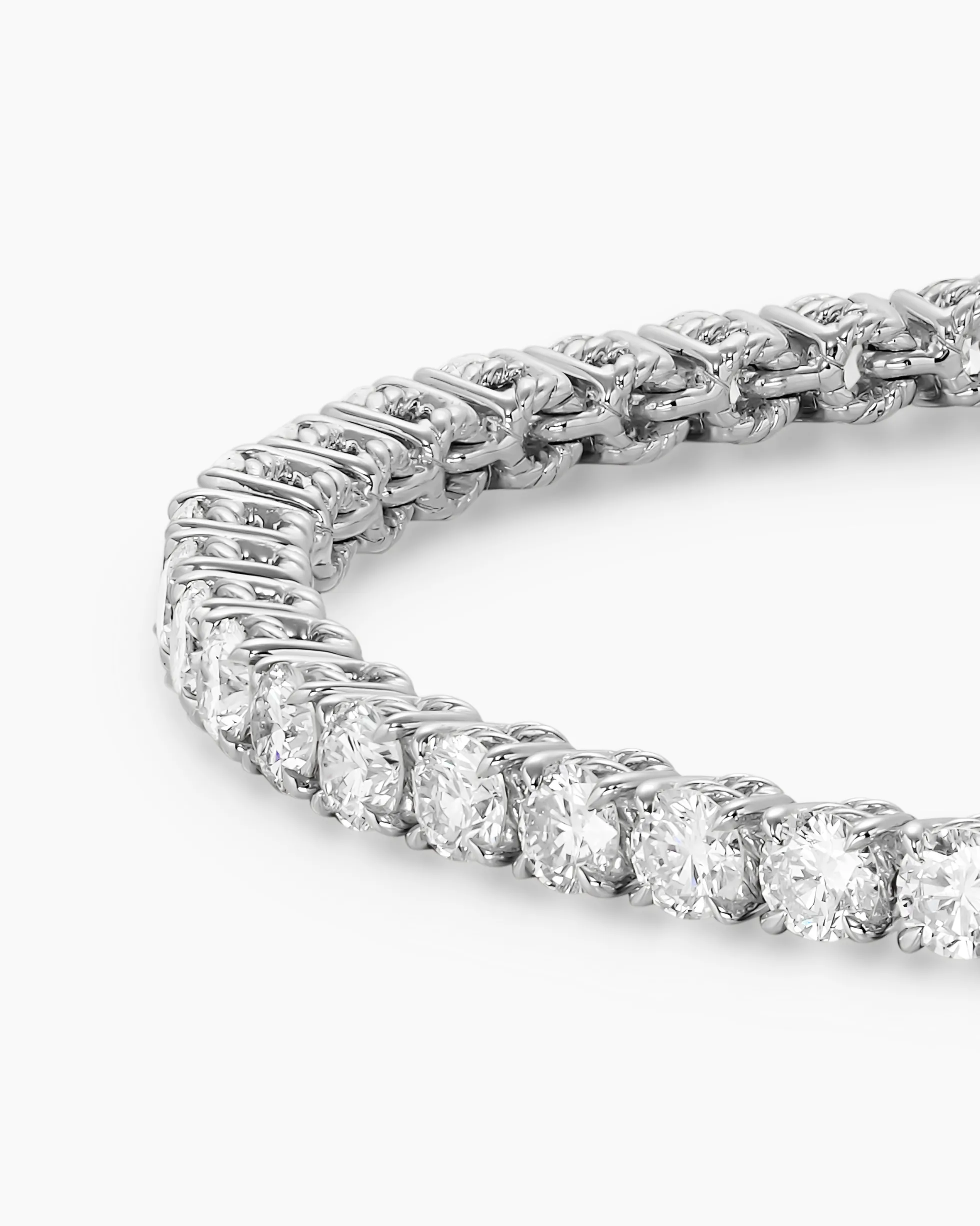 Tennis Bracelet 18K White Gold with Diamonds, 3mm